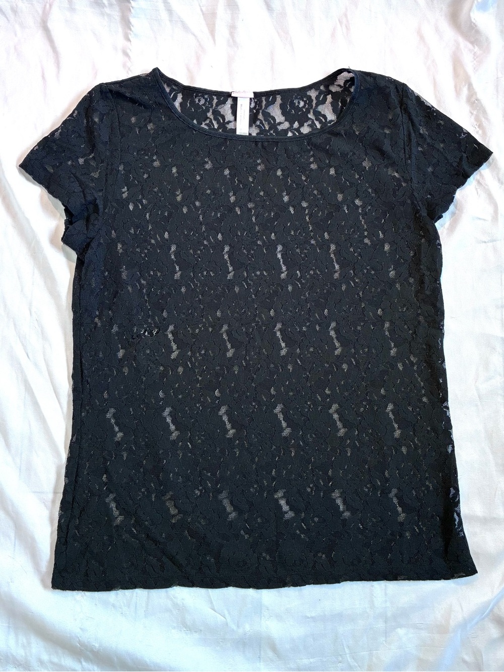 Black Lace Short-Sleeve Women's Top